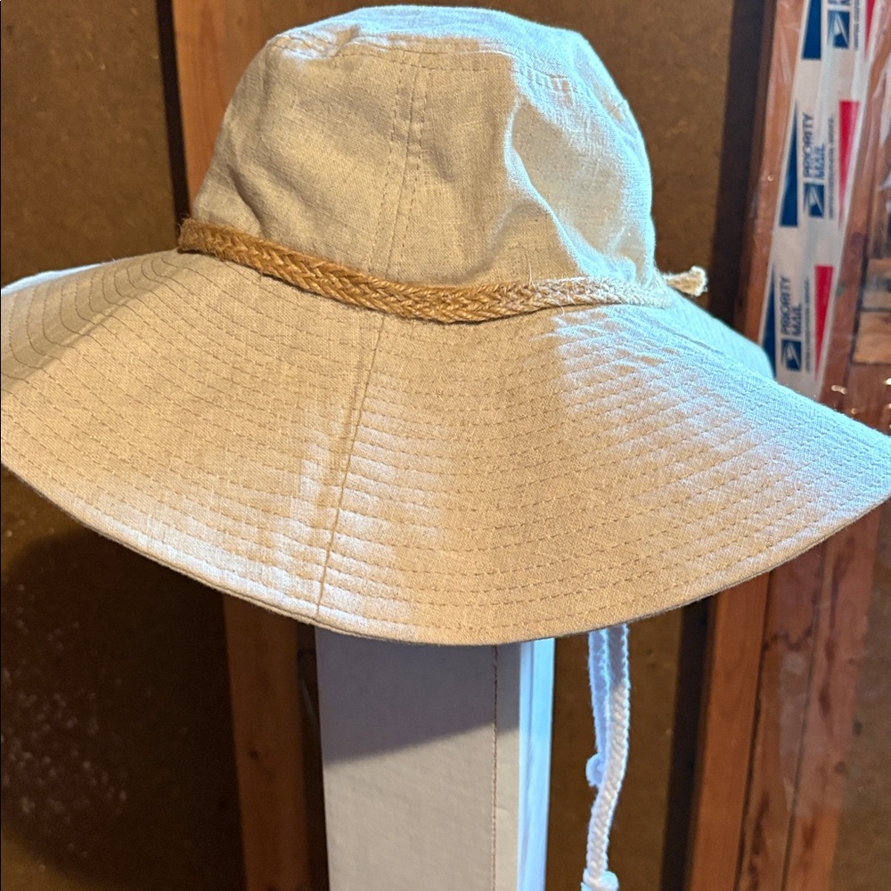 Wide Brim cotton/linen Sun Hat - Natural Beige NWOT - Picture 5 of 6